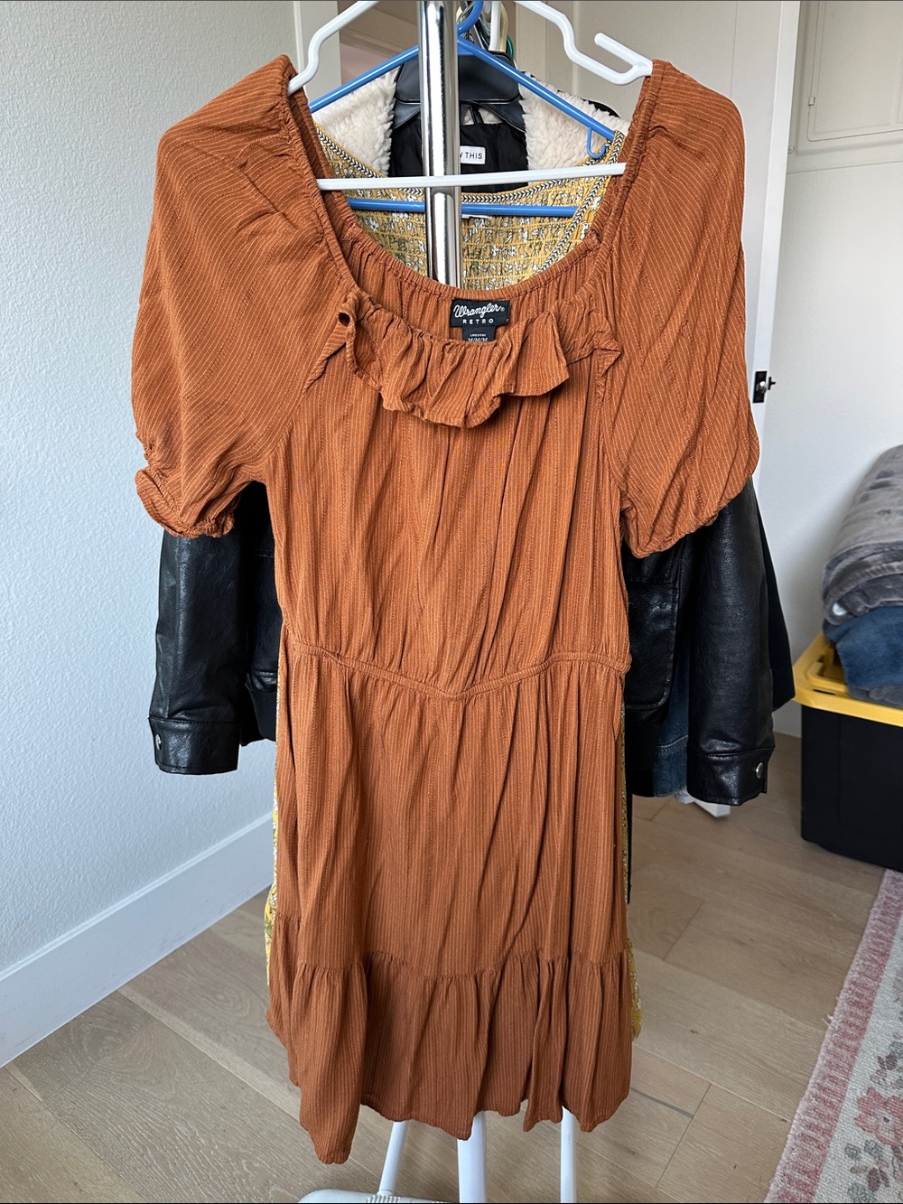 Wrangler Retro Ruffle-Neck Midi Dress